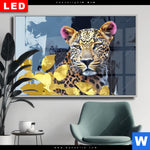 Wechselmotiv Dia Leopard Eleganz Trifft Farbe Querformat Produktvorschau mit dem Bild Leopard - Eleganz trifft Farbe im Format Querformat.