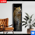 Wechselmotiv Dia Leopard In Der Dunkelheit Schmal Produktvorschau mit dem Bild Leopard in der Dunkelheit im Format Schmal.