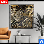Wechselmotiv Dia Leopard In Goldener Tarnung Quadrat Produktvorschau mit dem Bild Leopard in goldener Tarnung im Format Quadrat.