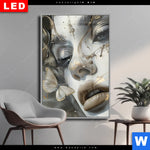 Wechselmotiv Dia Paola Portraet Mit Schmetterlingen Hochformat Produktvorschau mit dem Bild Paola - Porträt mit Schmetterlingen im Format Hochformat.