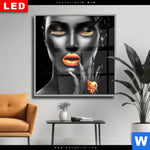 Wechselmotiv Dia Schoenheit In Schwarz Quadrat Produktvorschau mit dem Bild Schönheit in Schwarz im Format Quadrat.