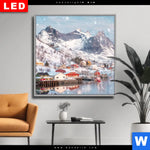 Wechselmotiv Dia Skandinavisches Dorf Im Schnee Quadrat Produktvorschau mit dem Bild Skandinavisches Dorf im Schnee im Format Quadrat.