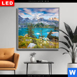 Wechselmotiv Dia Sommermorgen Am Bergsee Quadrat Produktvorschau mit dem Bild Sommermorgen am Bergsee im Format Quadrat.