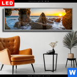 Wechselmotiv Dia Sonnenuntergang In Meeresgrotte Panorama Produktvorschau mit dem Bild Sonnenuntergang in Meeresgrotte im Format Panorama.