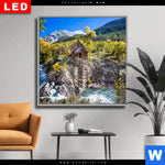 Wechselmotiv Dia Waldhuette Am Fluss Quadrat Produktvorschau mit dem Bild Waldhütte am Fluss im Format Quadrat.