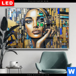 Wechselmotiv Dia Zoe Mosaikgesicht Im Grossstadtlicht Querformat Produktvorschau mit dem Bild Zoe - Mosaikgesicht im Großstadtlicht im Format Querformat.