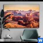 Wechselmotiv Felsen Bei Sonnenuntergang Querformat Produktvorschau mit dem Bild Felsen bei Sonnenuntergang im Format Querformat.