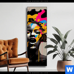 Wechselmotiv Frau Mit Kopfhoerern Schmal Produktvorschau mit dem Bild Frau mit Kopfhörern im Format Schmal.