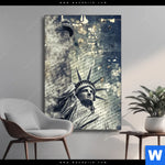 Wechselmotiv Freiheitsstatue Im Sandsturm Hochformat Produktvorschau mit dem Bild Freiheitsstatue im Sandsturm im Format Hochformat.