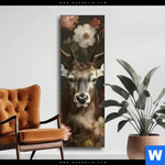 Wechselmotiv Friedlicher Hirsch Und Blueten Schmal Produktvorschau mit dem Bild Friedlicher Hirsch und Blüten im Format Schmal.