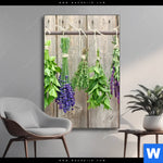 Wechselmotiv Frische Kraeuter An Holzstange Hochformat Produktvorschau mit dem Bild Frische Kräuter an Holzstange im Format Hochformat.