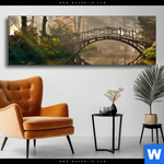 Wechselmotiv Idyllischer Wald Mit Bruecke Panorama Produktvorschau mit dem Bild Idyllischer Wald mit Brücke im Format Panorama.