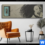 Wechselmotiv Kassette Saengerin Panorama Produktvorschau mit dem Bild Kassette & Sängerin im Format Panorama.