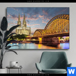 Wechselmotiv Koelner Dom Bei Nacht Querformat Produktvorschau mit dem Bild Kölner Dom bei Nacht im Format Querformat.