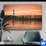 Wechselmotiv Leuchtturm Bei Sonnenuntergang Querformat Produktvorschau mit dem Bild Leuchtturm bei Sonnenuntergang im Format Querformat.