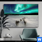Wechselmotiv Nordlichter Und Schlittenhunde Querformat Produktvorschau mit dem Bild Nordlichter und Schlittenhunde im Format Querformat.