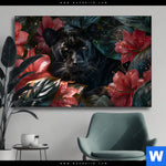 Wechselmotiv Panther Und Rote Blueten Querformat Produktvorschau mit dem Bild Panther und rote Blüten im Format Querformat.