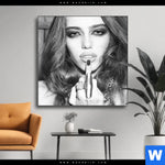 Wechselmotiv Schoener Mittelfinger Quadrat Produktvorschau mit dem Bild Schöner Mittelfinger im Format Quadrat.