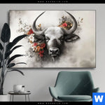 Wechselmotiv Starker Bulle Mit Blumen Querformat Produktvorschau mit dem Bild Starker Bulle mit Blumen im Format Querformat.