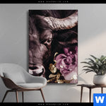 Wechselmotiv Stier Mit Blumen Hochformat Produktvorschau mit dem Bild Stier mit Blumen im Format Hochformat.