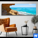 Wechselmotiv Wellenrauschen Und Felsenklippe Panorama Produktvorschau mit dem Bild Wellenrauschen und Felsenklippe im Format Panorama.