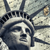 Canvalight® Leuchtbild Freiheitsstatue im Sandsturm Hochformat Zoom wandbild.com